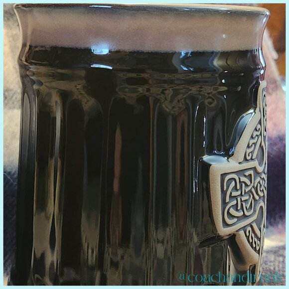 SCOTTISH STONEWARE RAISED CELTIC CROSS MUG BLACK TAN GLAZE IMPORT NWT - Picture 4 of 9